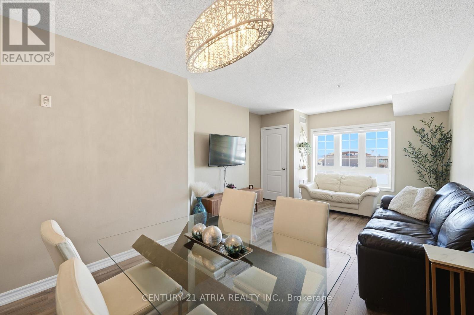 213 - 112 Simcoe Road, Bradford West Gwillimbury, Ontario  L3Y 1Y2 - Photo 14 - N12855612