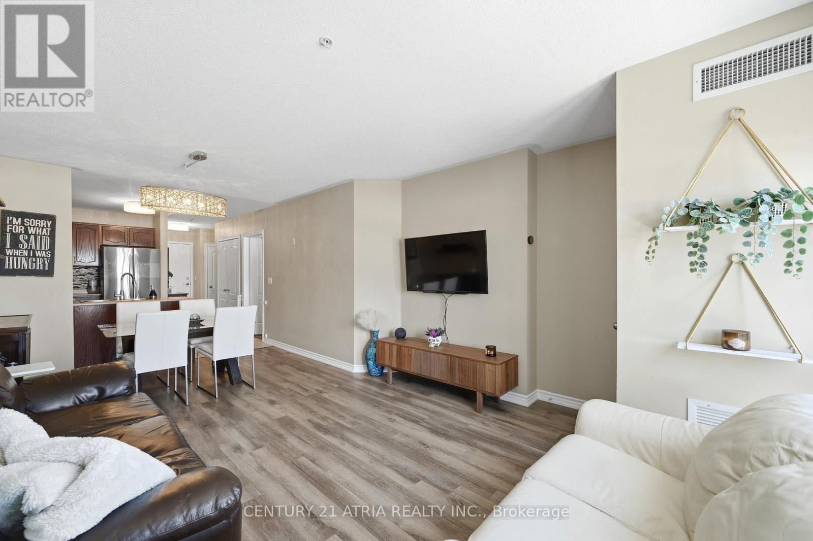 213 - 112 Simcoe Road, Bradford West Gwillimbury, Ontario  L3Y 1Y2 - Photo 18 - N12855612