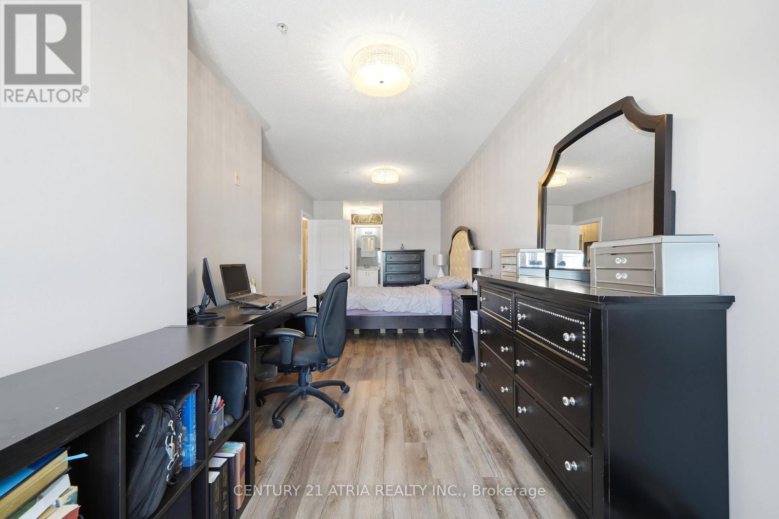 213 - 112 Simcoe Road, Bradford West Gwillimbury, Ontario  L3Y 1Y2 - Photo 21 - N12855612