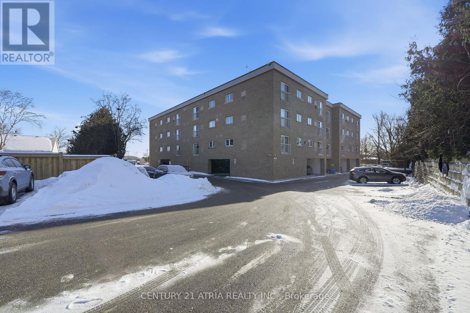 213 - 112 Simcoe Road, Bradford West Gwillimbury, Ontario  L3Y 1Y2 - Photo 25 - N12855612