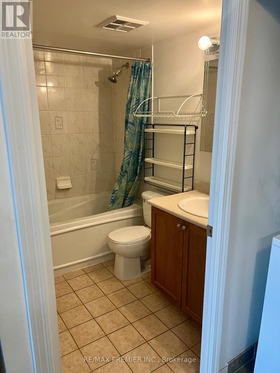 307 - 11 Oneida Crescent, Richmond Hill (Langstaff), Ontario  L4B 0A1 - Photo 6 - N12855616