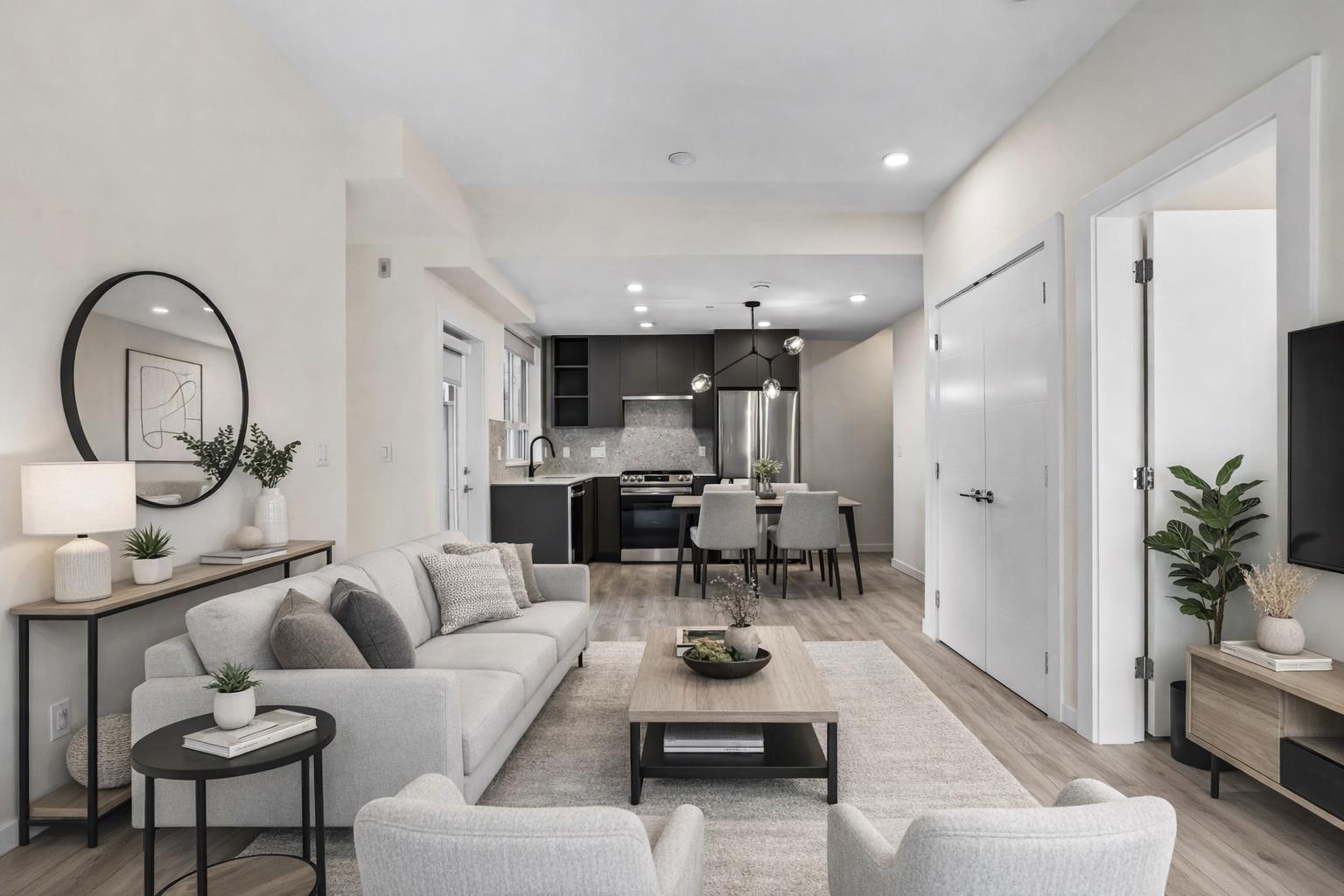 301 7920 206 Street, Langley, British Columbia  V3A 8S5 - Photo 1 - R3089183