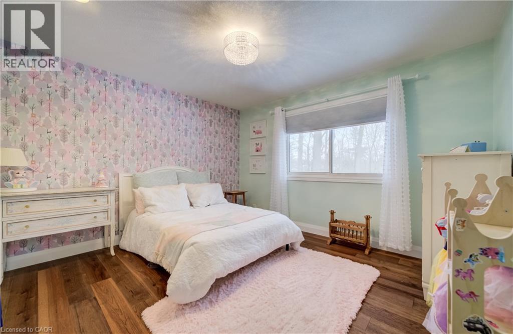 15 Mcleod Court, Kitchener, Ontario  N2R 1A9 - Photo 28 - 40808685