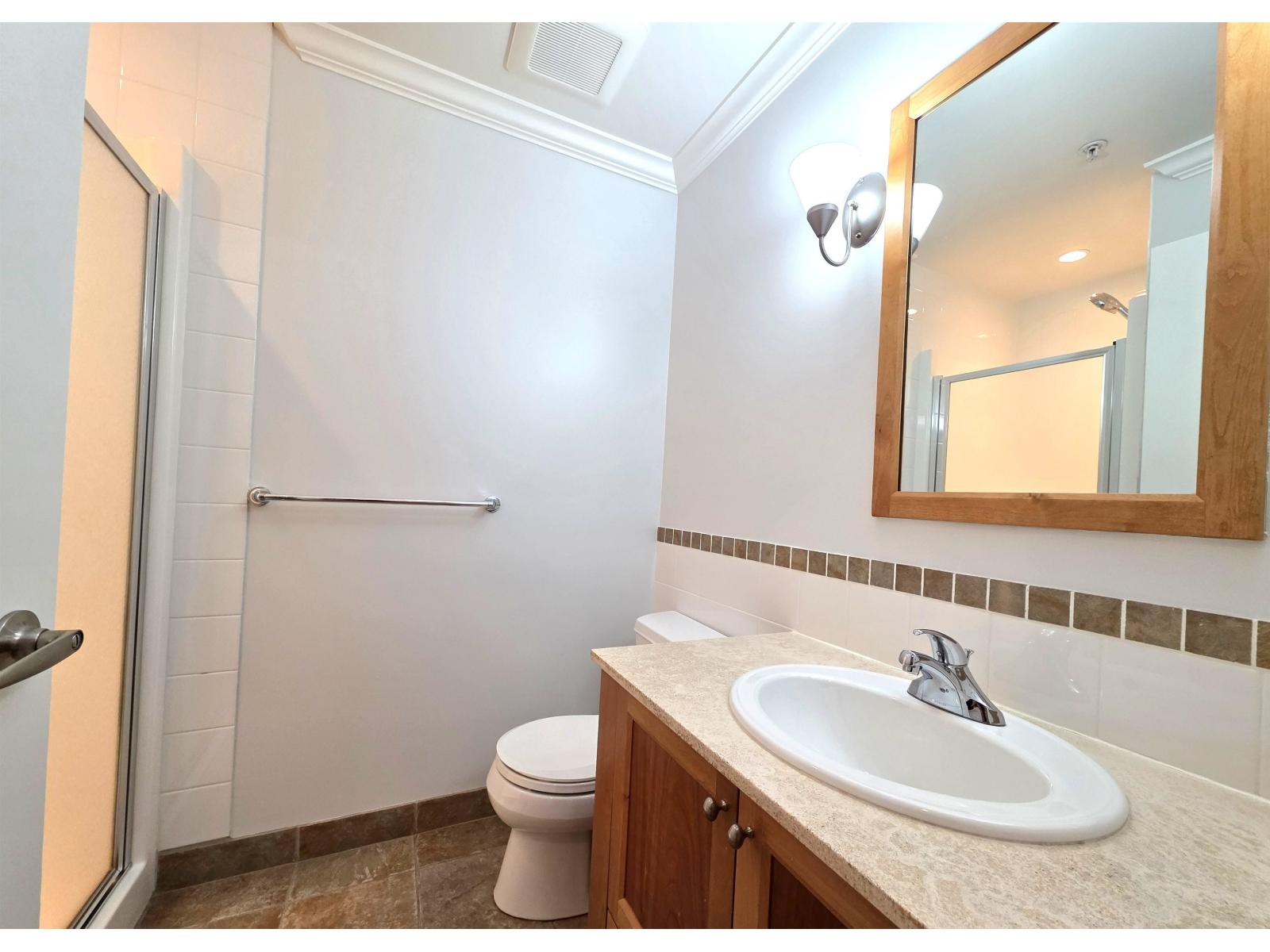 209 15350 16a Avenue, Surrey, British Columbia  V4A 1S9 - Photo 19 - R3096501