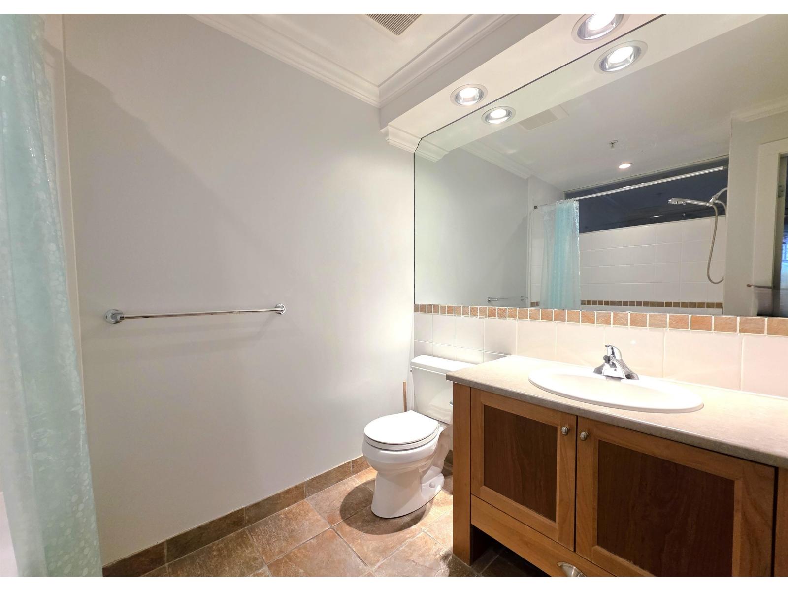 209 15350 16a Avenue, Surrey, British Columbia  V4A 1S9 - Photo 15 - R3096501