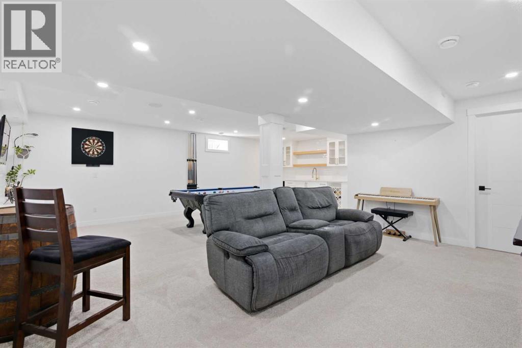 428 Queen Anne Way Se, Calgary, Alberta  T2J 4R9 - Photo 31 - A2291229