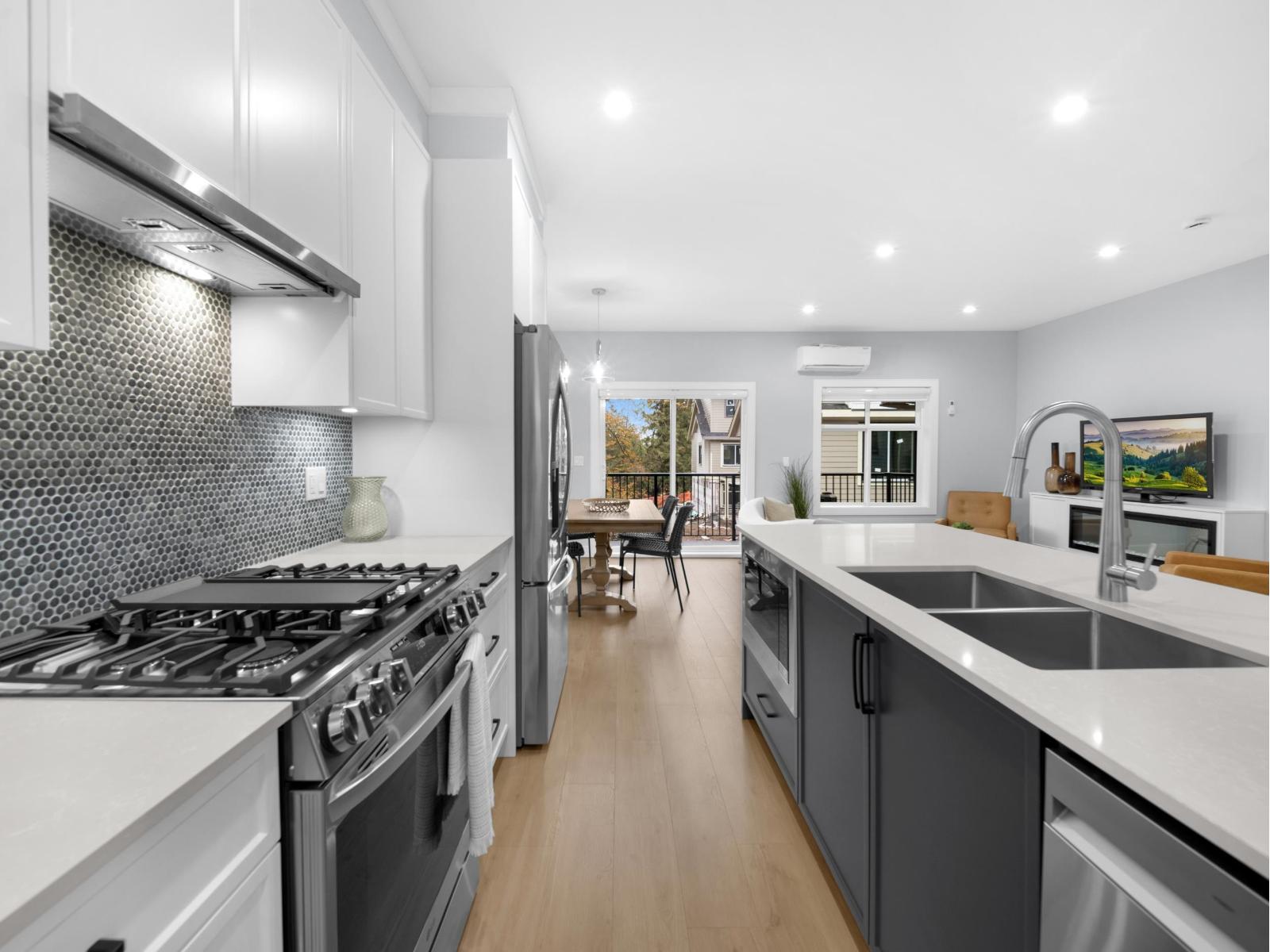 10 9688 182a Street, Surrey, British Columbia  V4N 4J8 - Photo 5 - R3097012