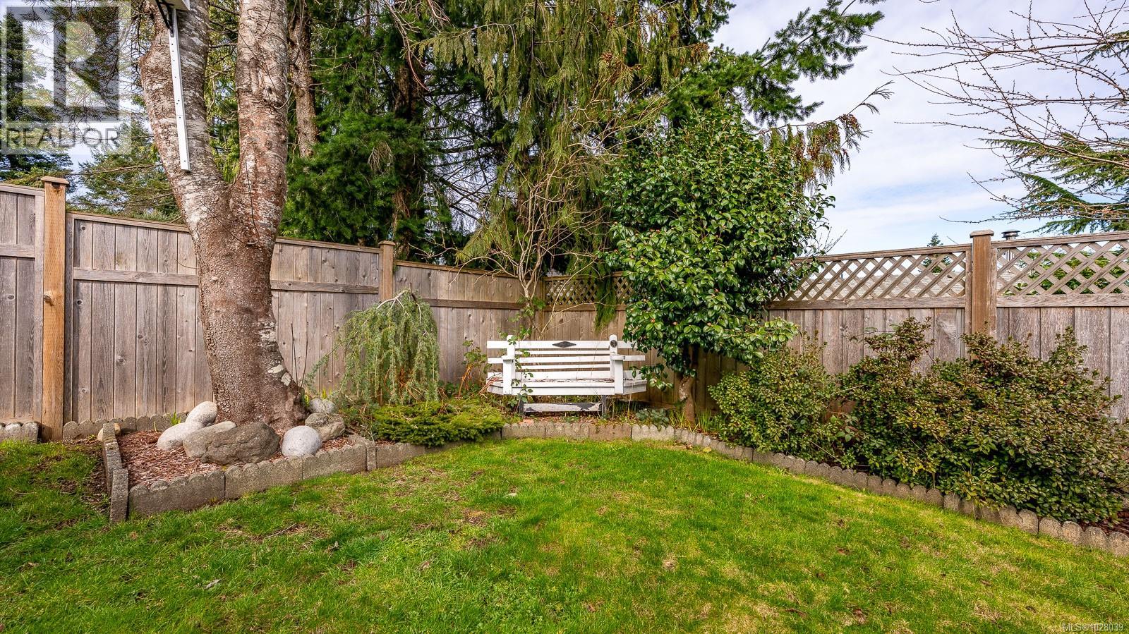 970 Mantle Dr, Courtenay, British Columbia  V9N 7A3 - Photo 46 - 1028039