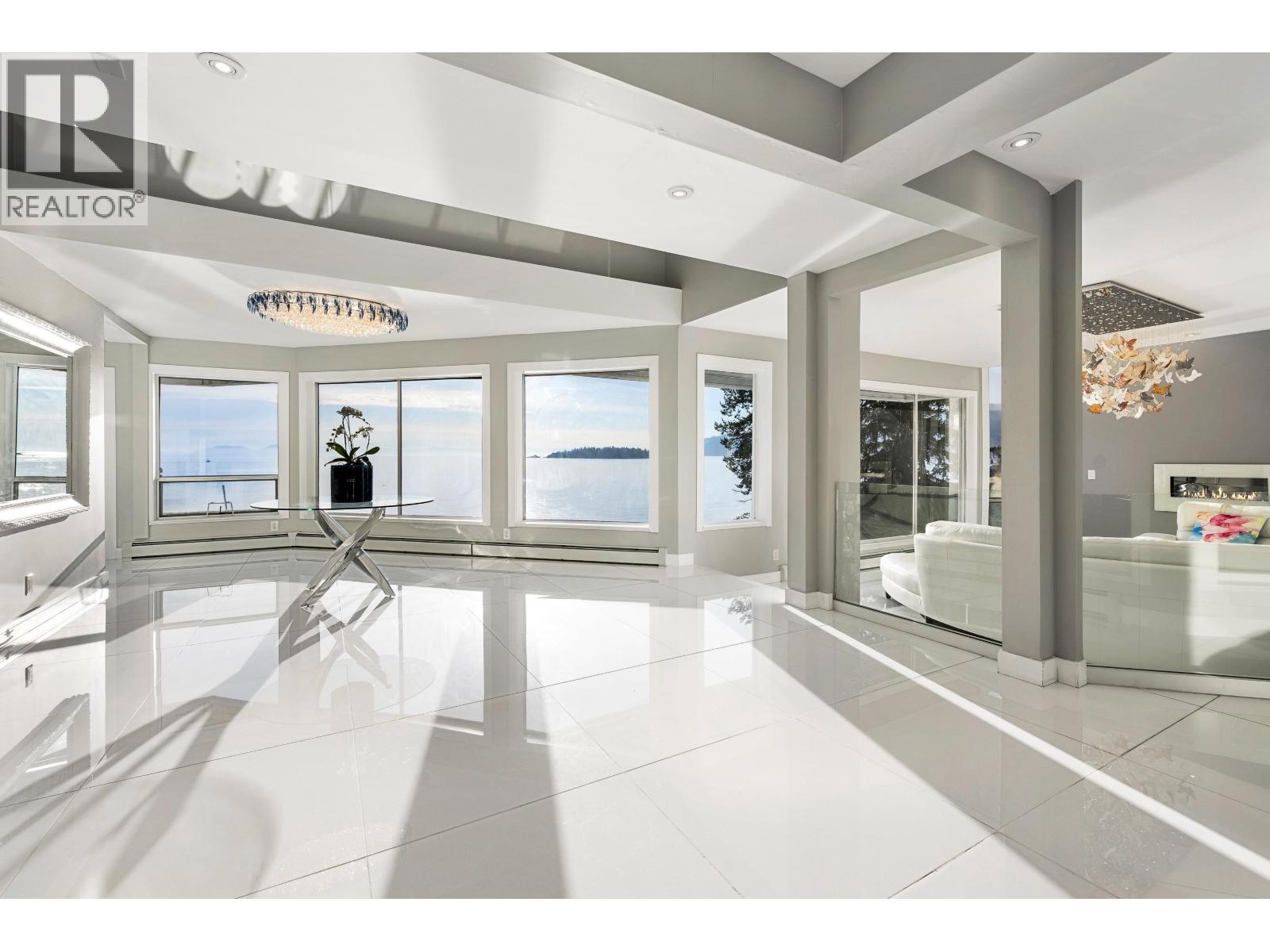 5530 Parthenon Place, West Vancouver, British Columbia  V7W 2V7 - Photo 8 - R3096925