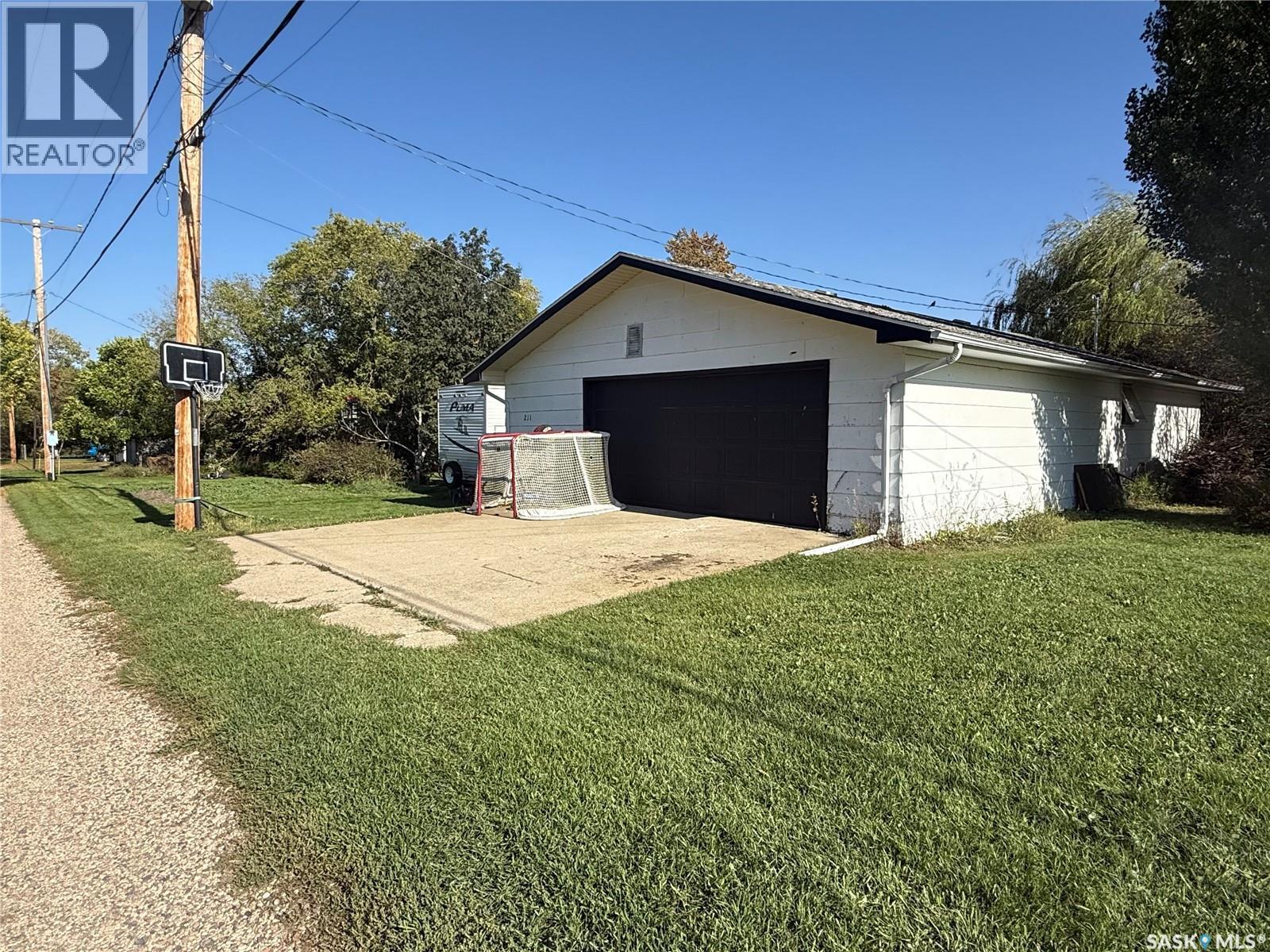 211 Martin Street, Pangman, Saskatchewan  S0C 2C0 - Photo 40 - SK029899
