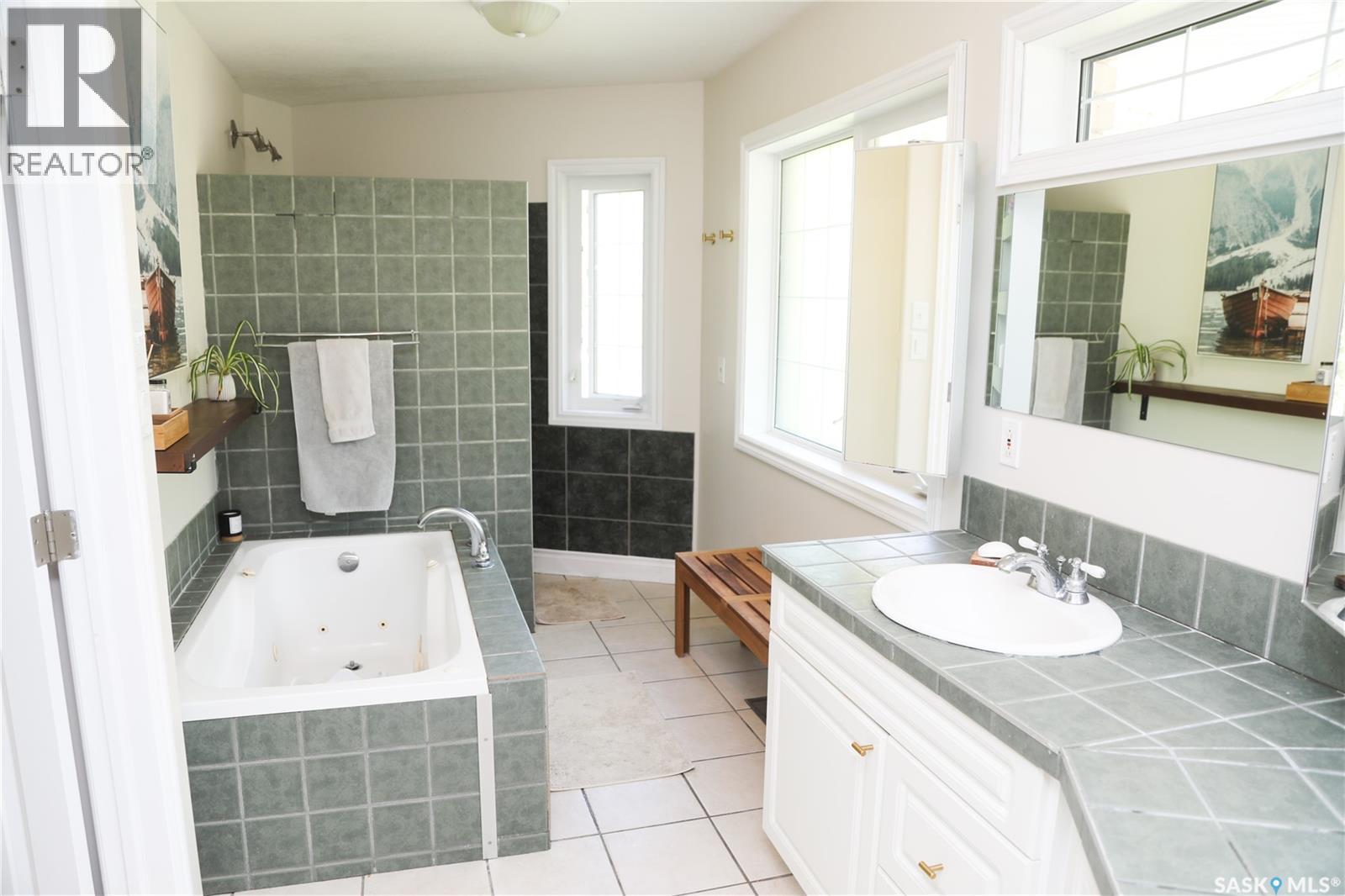 Derksen Riverfront Acreage, St. Louis Rm No. 431, Saskatchewan  S0K 4P0 - Photo 20 - SK029897