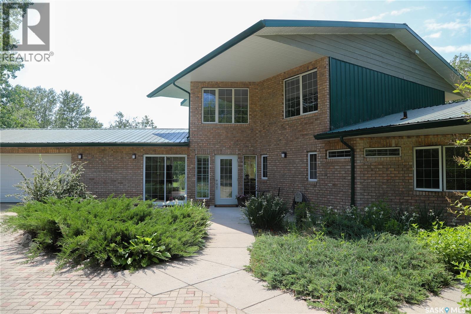 Derksen Riverfront Acreage, St. Louis Rm No. 431, Saskatchewan  S0K 4P0 - Photo 6 - SK029897