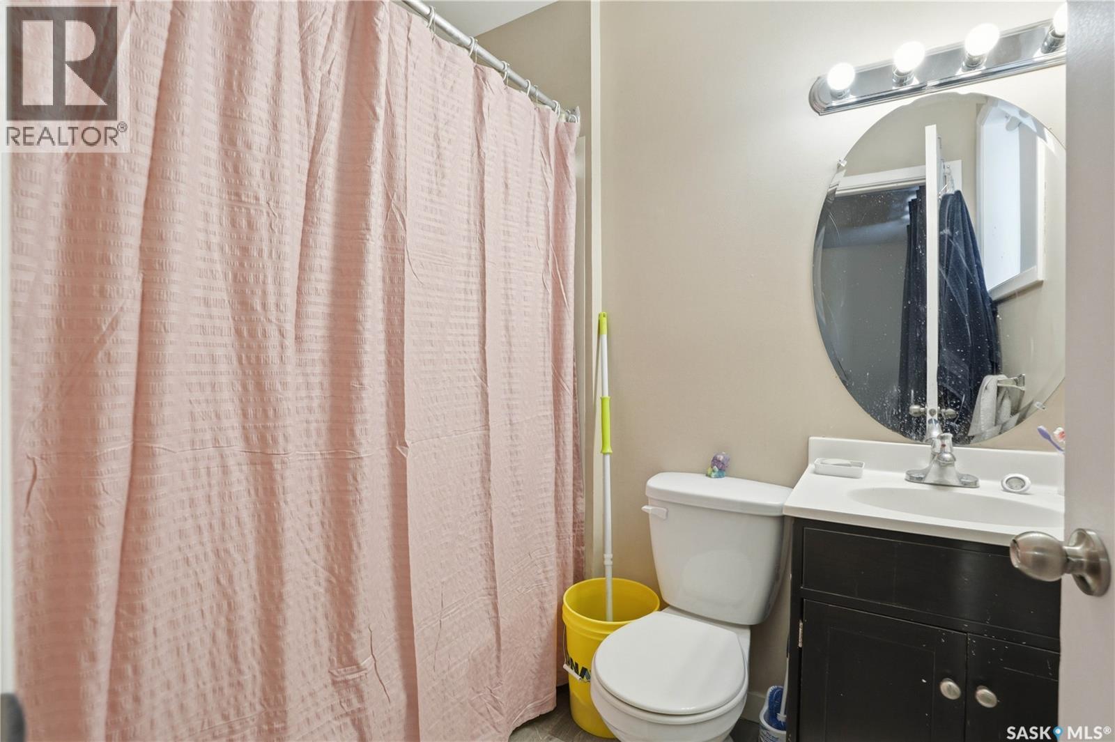 917 7th Avenue N, Saskatoon, Saskatchewan  S7K 2V7 - Photo 20 - SK029775