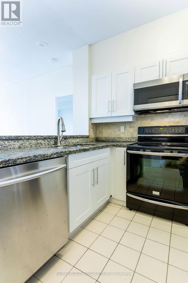 708 - 2511 Lakeshore Road W, Oakville, Ontario  L6L 6L9 - Photo 14 - W12855622