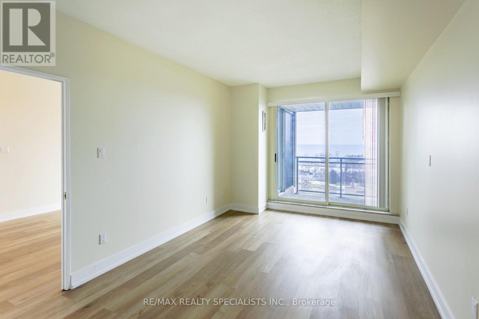 708 - 2511 Lakeshore Road W, Oakville, Ontario  L6L 6L9 - Photo 21 - W12855622
