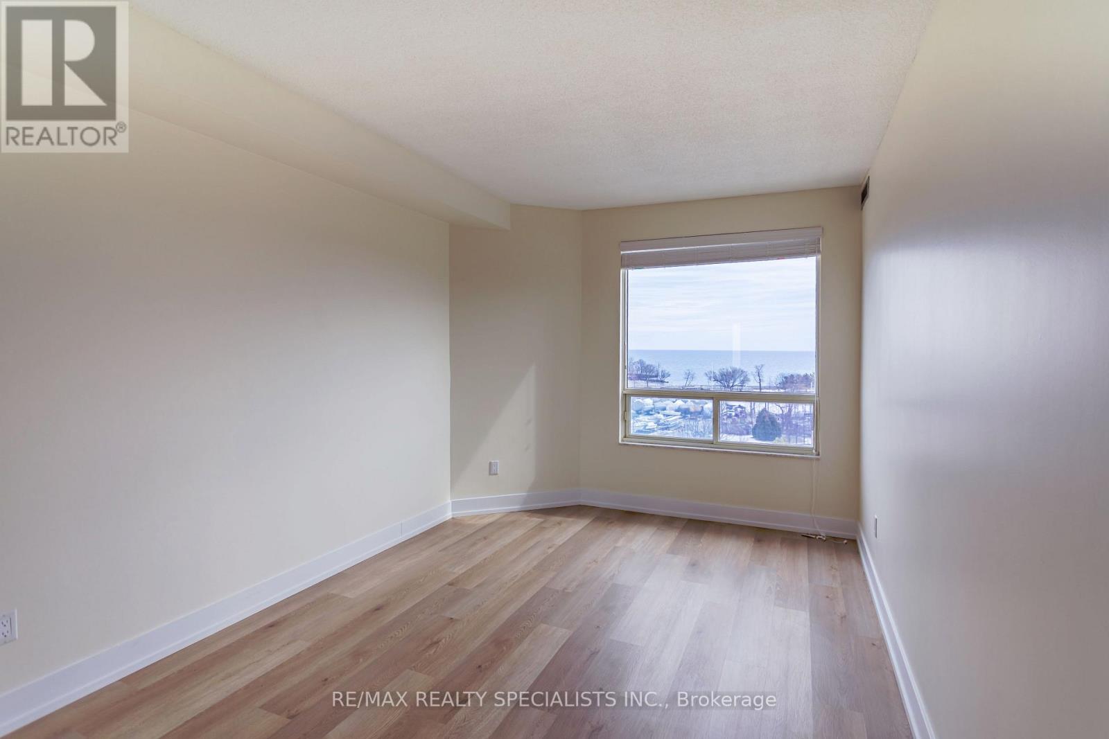 708 - 2511 Lakeshore Road W, Oakville, Ontario  L6L 6L9 - Photo 25 - W12855622