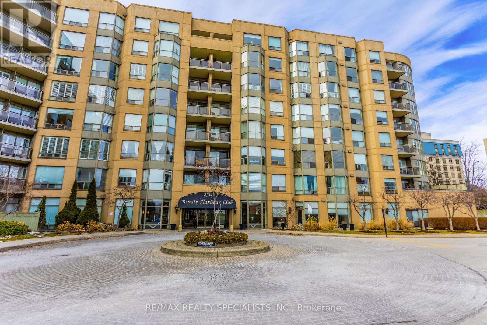 708 - 2511 Lakeshore Road W, Oakville, Ontario  L6L 6L9 - Photo 37 - W12855622