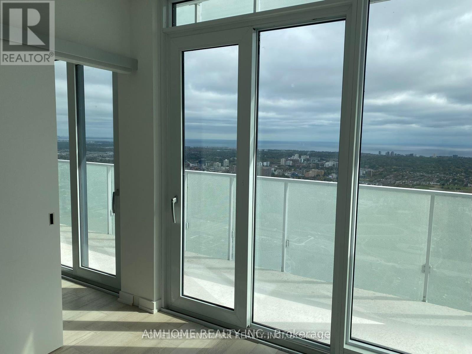 5508 - 3883 Quartz Road, Mississauga (City Centre), Ontario  L5B 0M4 - Photo 6 - W12855624