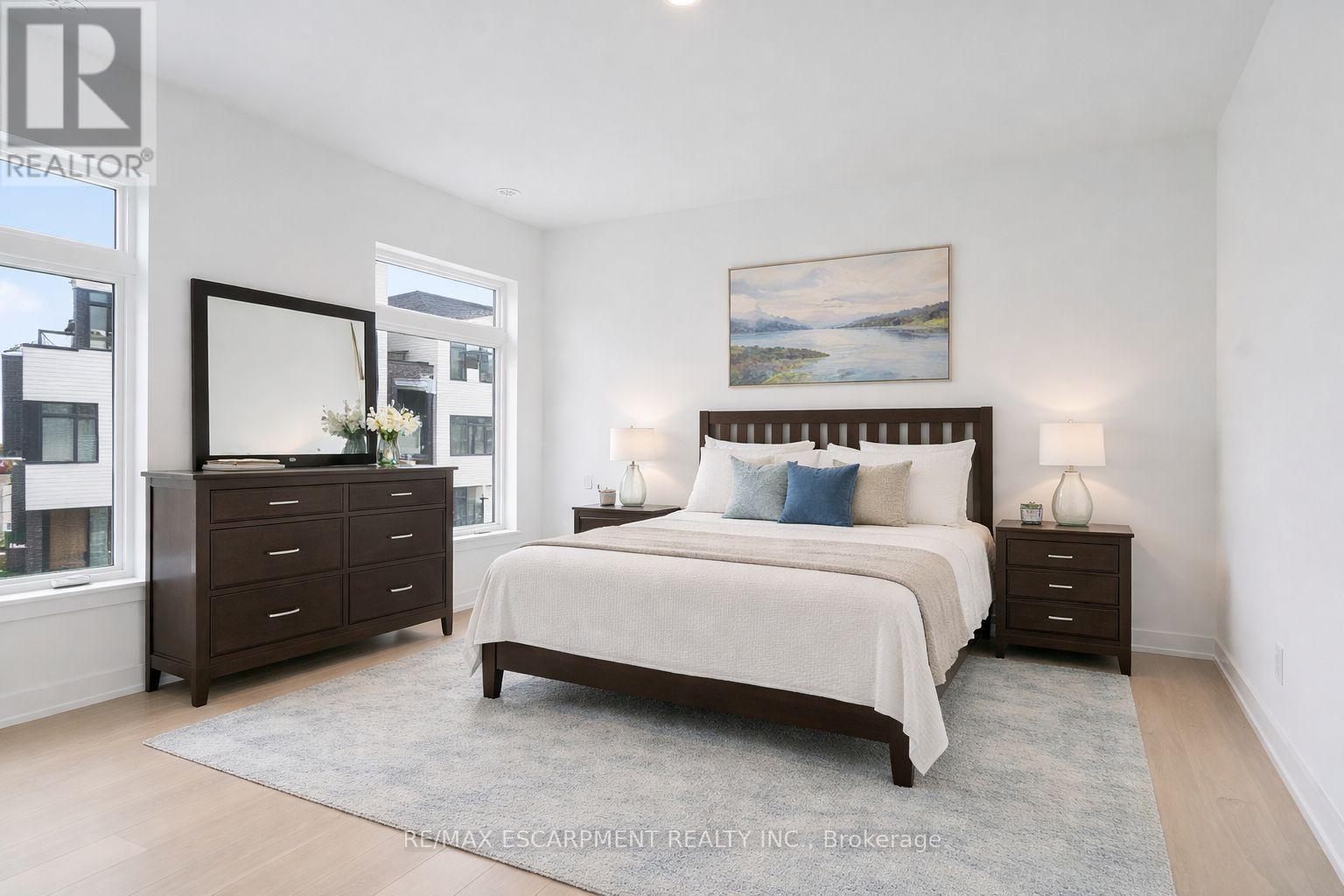 19 - 20 Lou Parsons Way, Mississauga (Port Credit), Ontario  L5H 0B2 - Photo 14 - W12855704