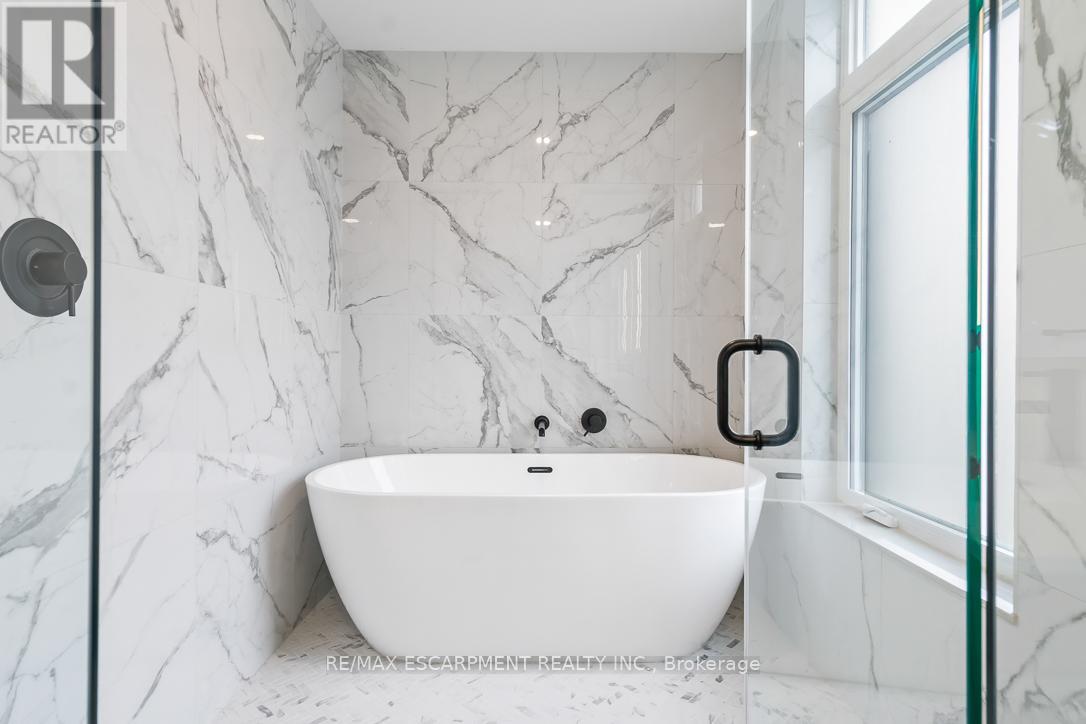 19 - 20 Lou Parsons Way, Mississauga (Port Credit), Ontario  L5H 0B2 - Photo 19 - W12855704