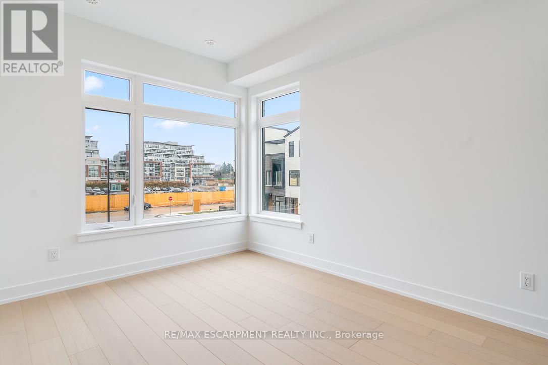 19 - 20 Lou Parsons Way, Mississauga (Port Credit), Ontario  L5H 0B2 - Photo 24 - W12855704