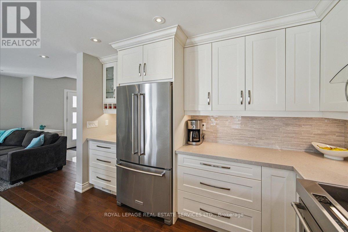 2157 Forest Gate Park, Oakville, Ontario  L6M 4B3 - Photo 15 - W12855708