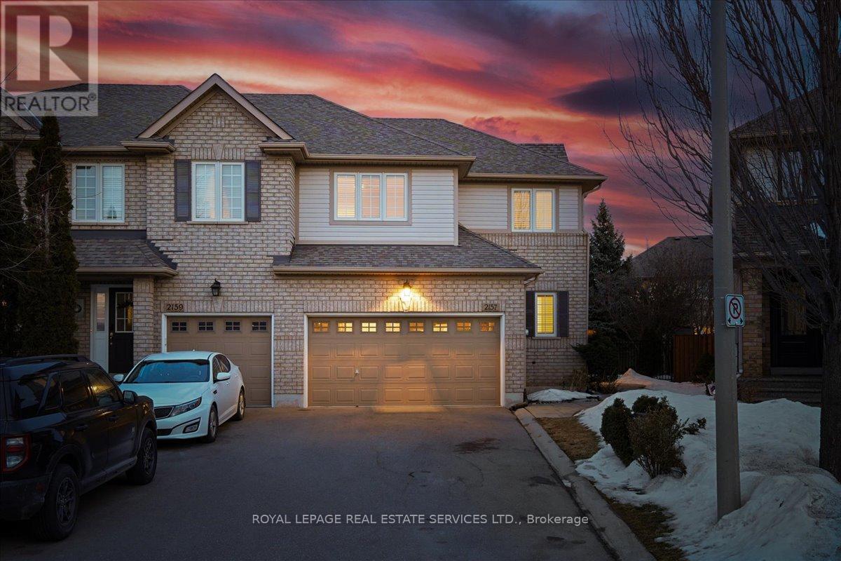 2157 Forest Gate Park, Oakville, Ontario  L6M 4B3 - Photo 2 - W12855708