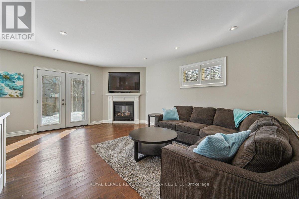 2157 Forest Gate Park, Oakville, Ontario  L6M 4B3 - Photo 8 - W12855708