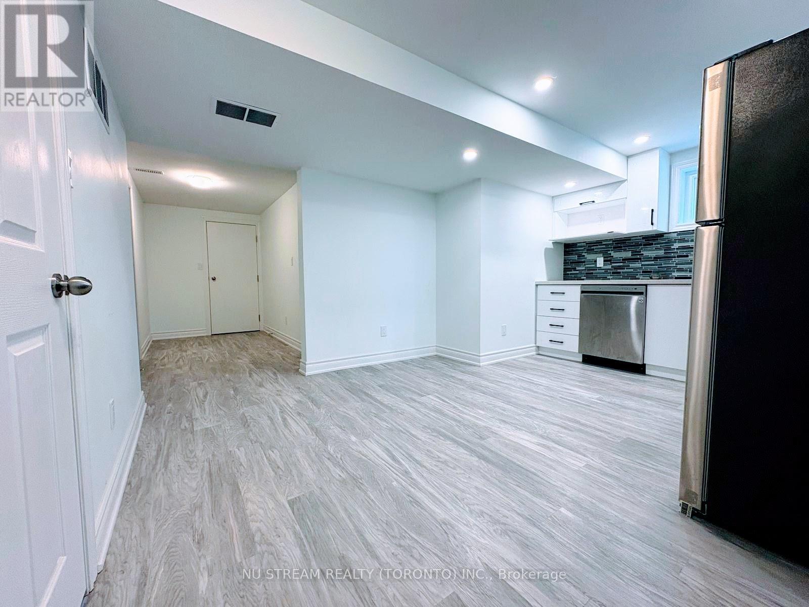 Ground - 46 Stainforth Drive, Toronto (Agincourt South-Malvern West), Ontario  M1S 1L8 - Photo 10 - E12813938