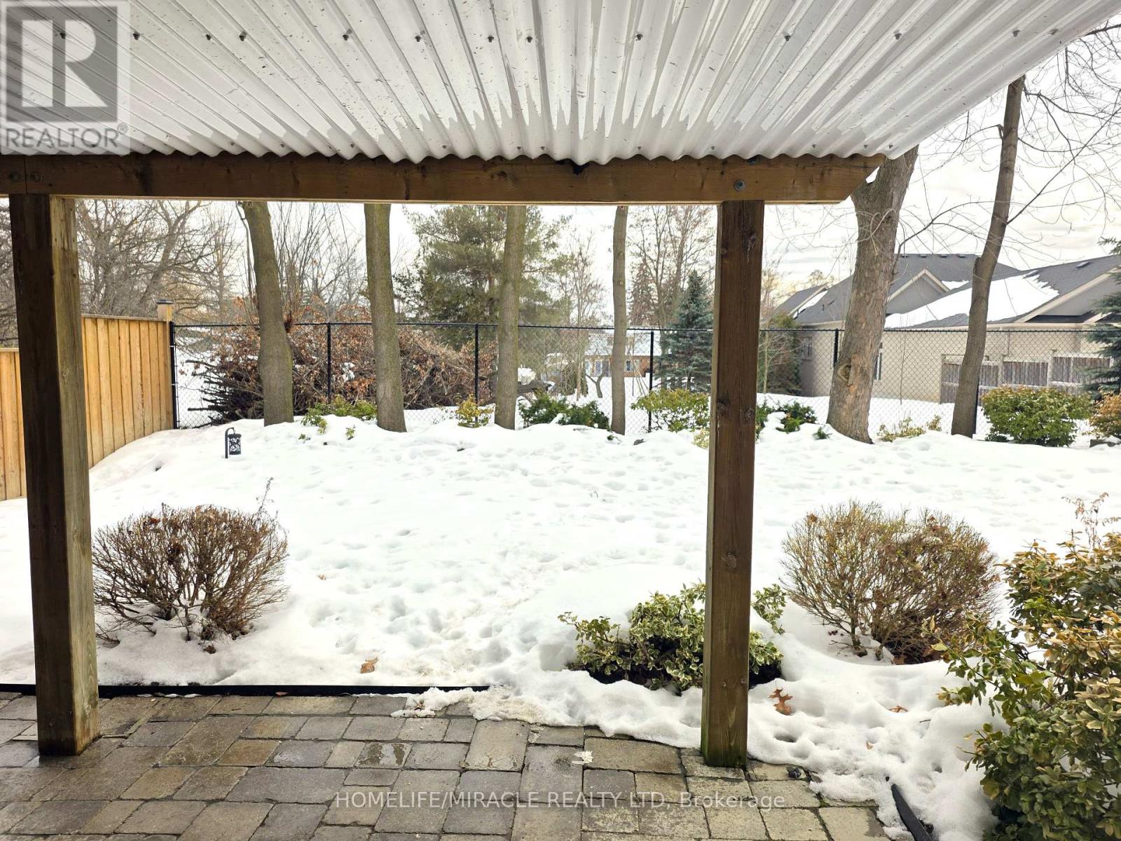 7 Wainwright Avenue, Richmond Hill (North Richvale), Ontario  L4C 5R4 - Photo 18 - N12846786