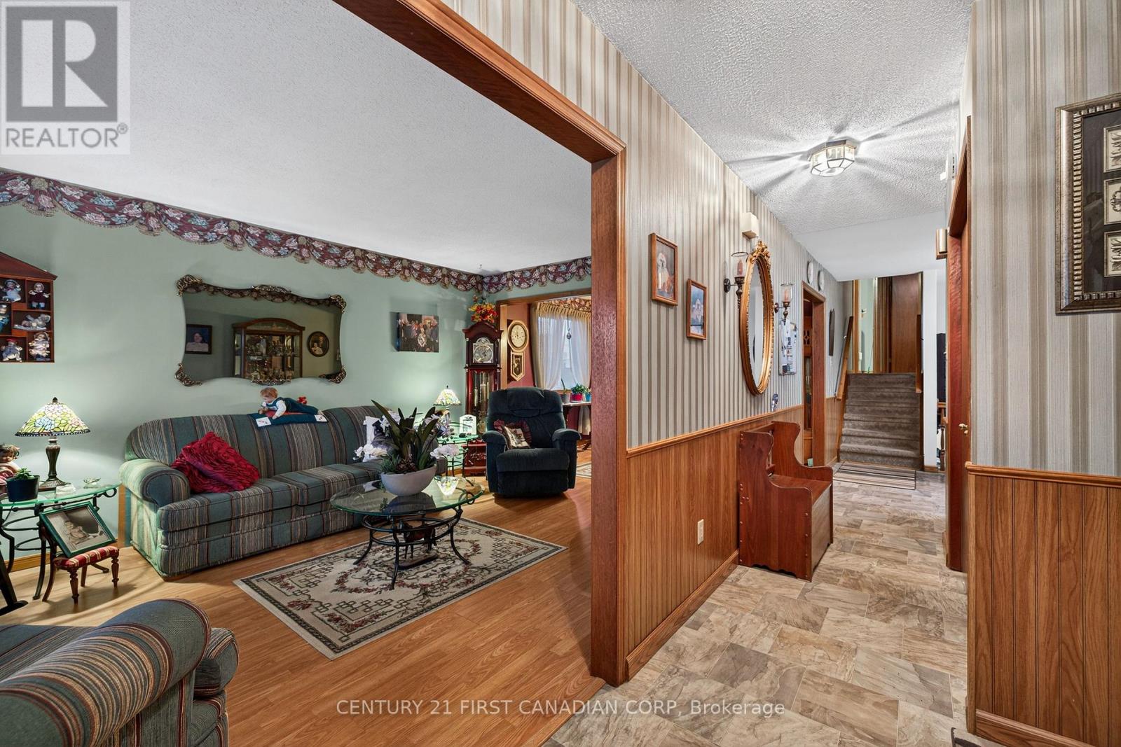 Photo 8 of 50 for 30 Conway Lane