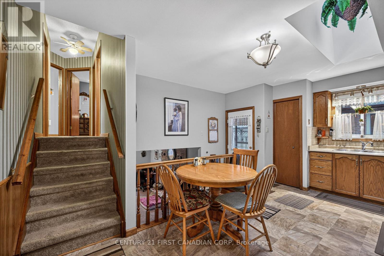 30 Conway Lane, London South, Ontario  N6E 3K4 - Photo 18 - X12846170