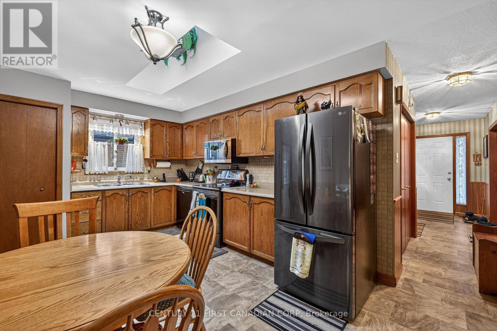 30 Conway Lane, London South, Ontario  N6E 3K4 - Photo 17 - X12846170