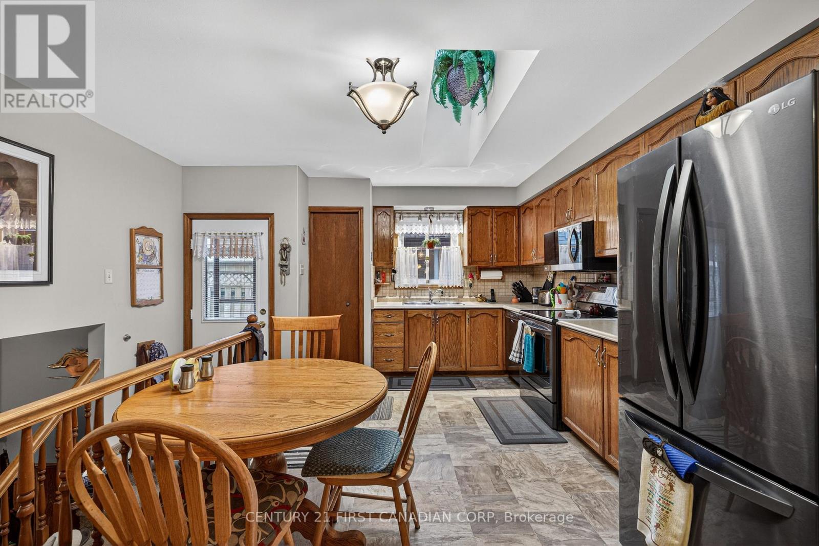 30 Conway Lane, London South, Ontario  N6E 3K4 - Photo 14 - X12846170