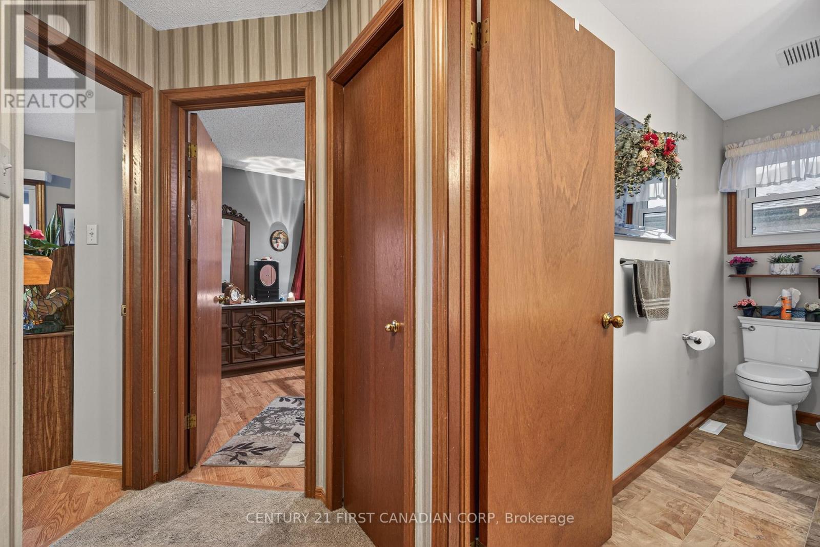 30 Conway Lane, London South, Ontario  N6E 3K4 - Photo 26 - X12846170