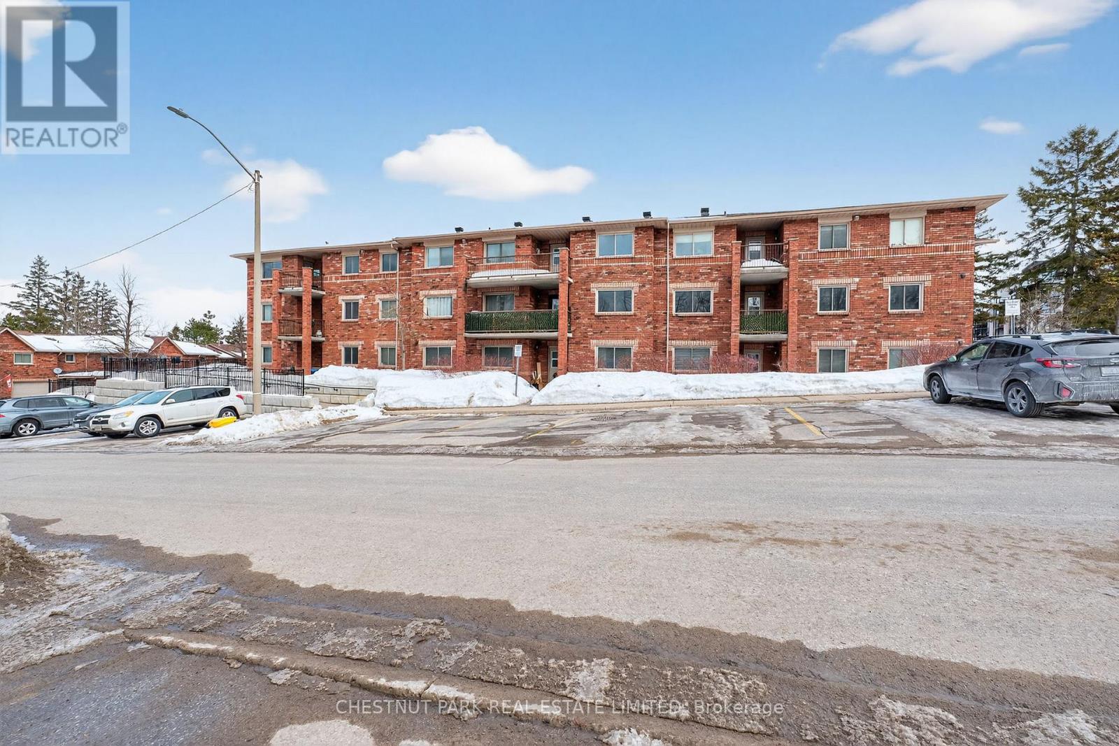 208 - 1 Quail Crescent, Barrie (Ardagh), Ontario  L4N 6W9 - Photo 21 - S12849986