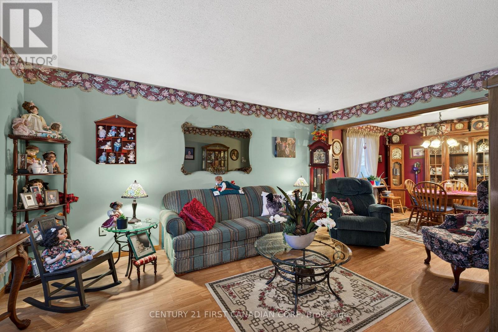 30 Conway Lane, London South, Ontario  N6E 3K4 - Photo 6 - X12846170