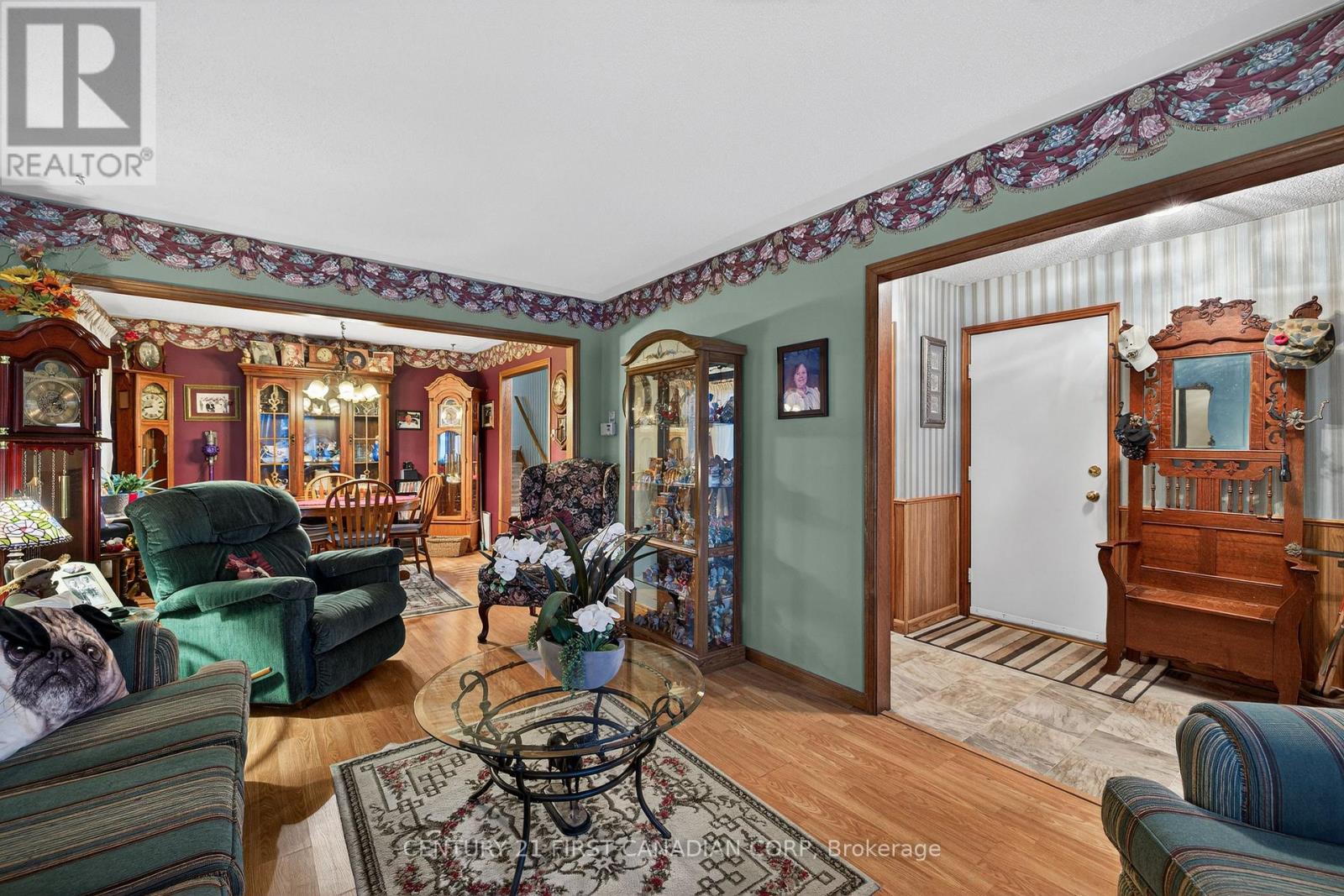 30 Conway Lane, London South, Ontario  N6E 3K4 - Photo 7 - X12846170