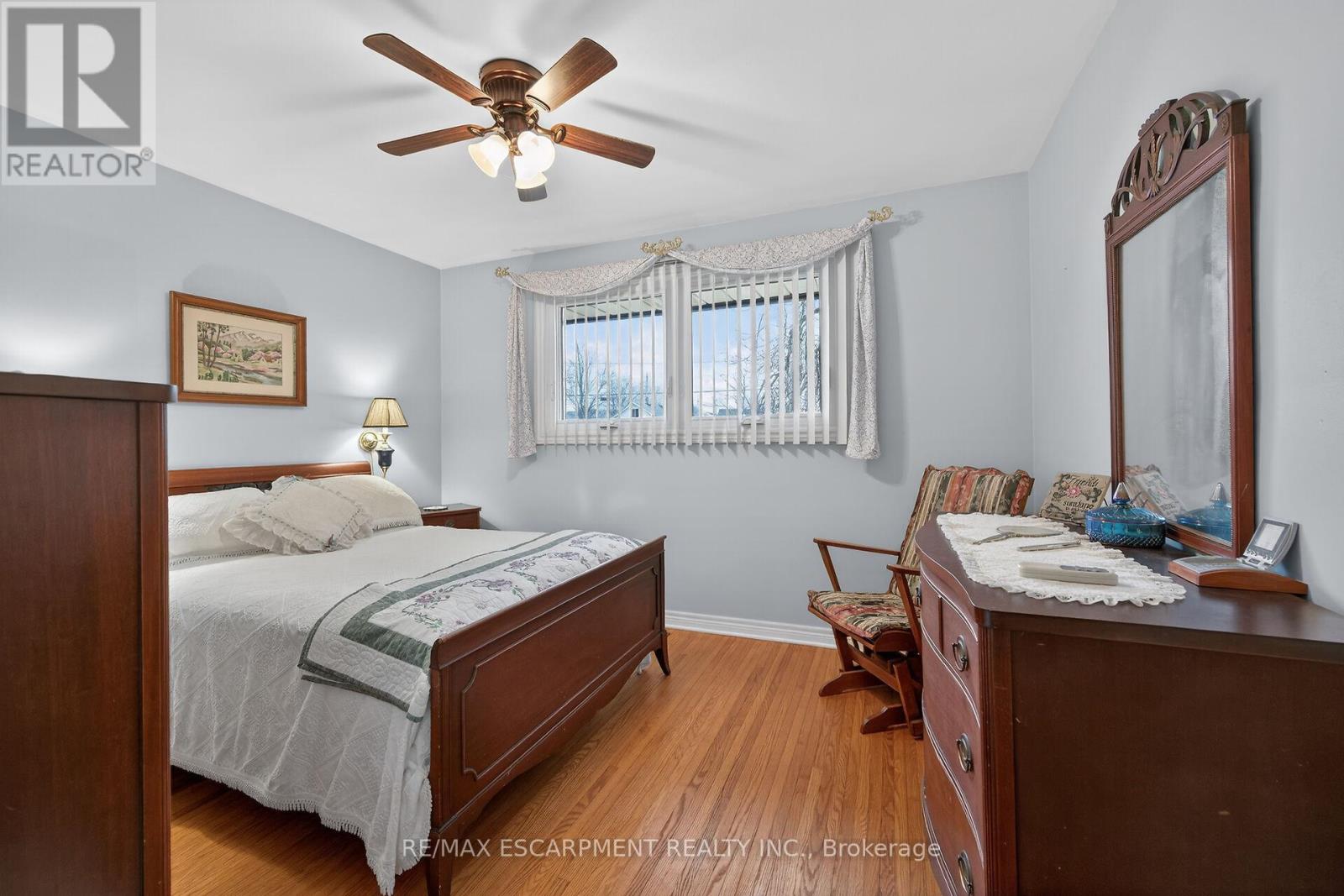 814 Cedar Street, Haldimand (Dunnville), Ontario  N1A 2K2 - Photo 18 - X12855684