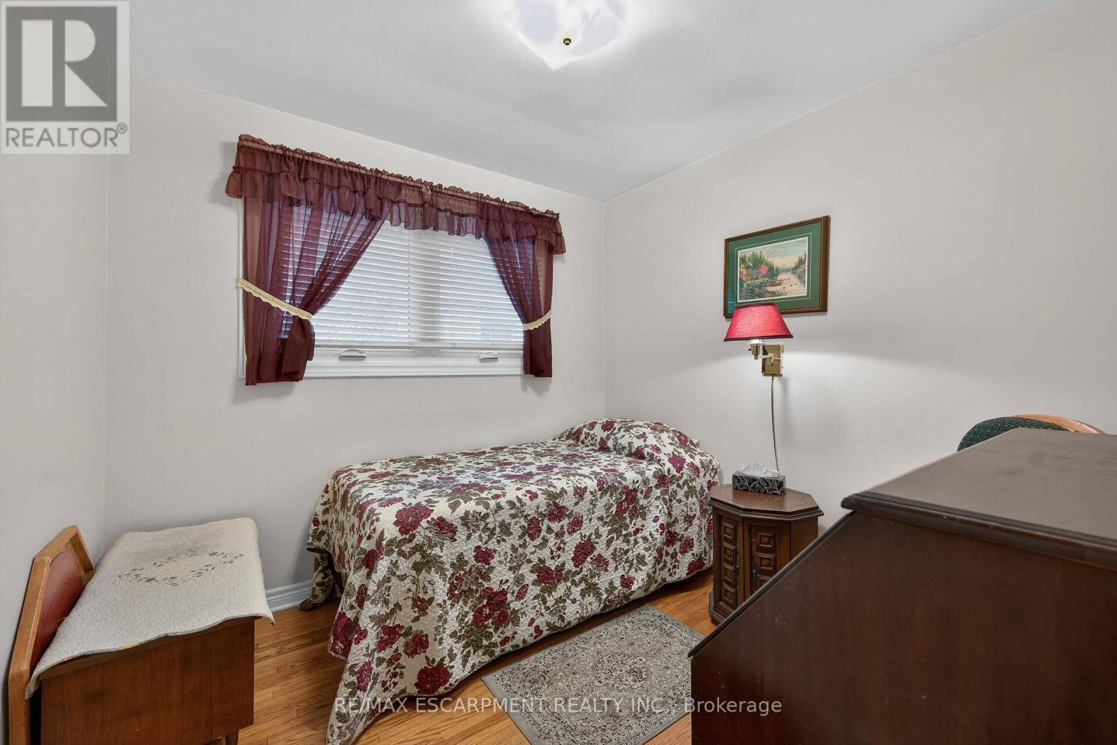 814 Cedar Street, Haldimand (Dunnville), Ontario  N1A 2K2 - Photo 22 - X12855684