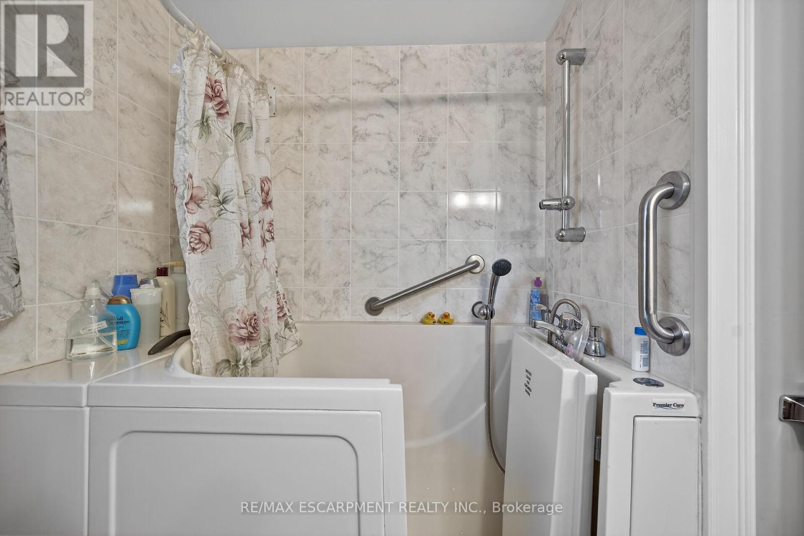 814 Cedar Street, Haldimand (Dunnville), Ontario  N1A 2K2 - Photo 27 - X12855684