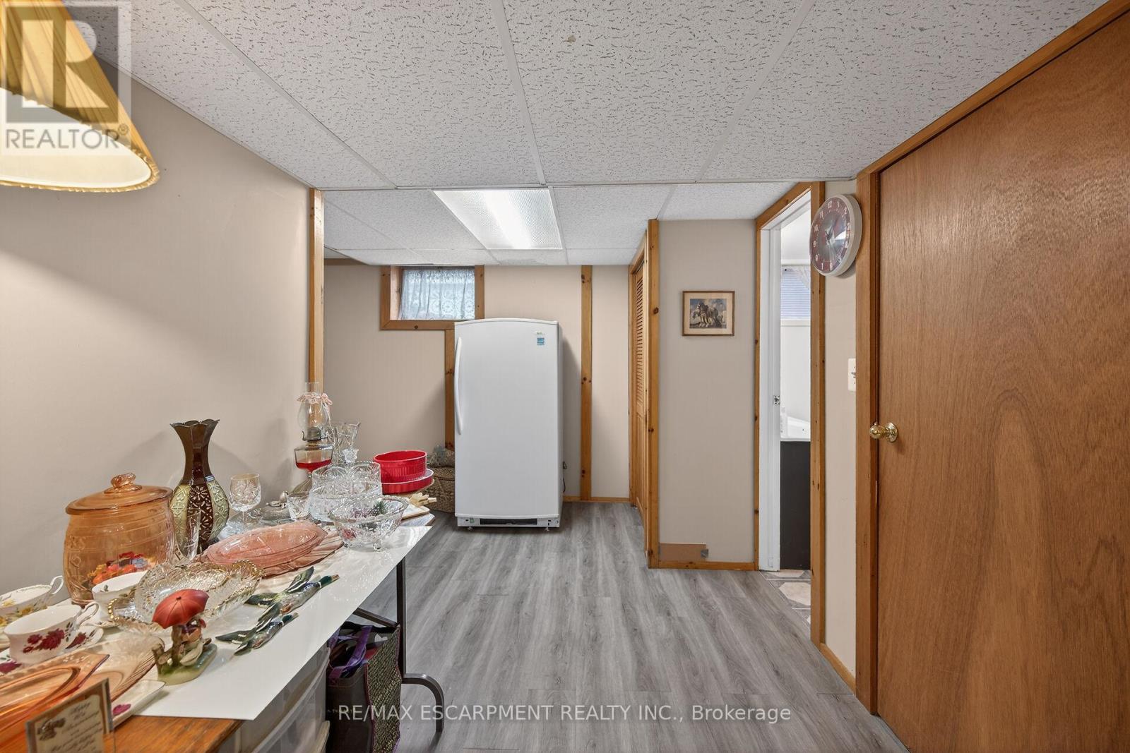 814 Cedar Street, Haldimand (Dunnville), Ontario  N1A 2K2 - Photo 30 - X12855684