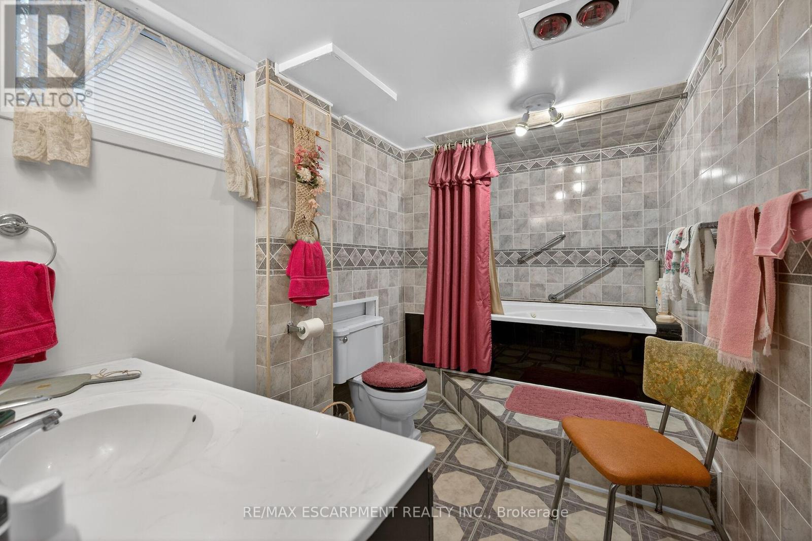 814 Cedar Street, Haldimand (Dunnville), Ontario  N1A 2K2 - Photo 39 - X12855684