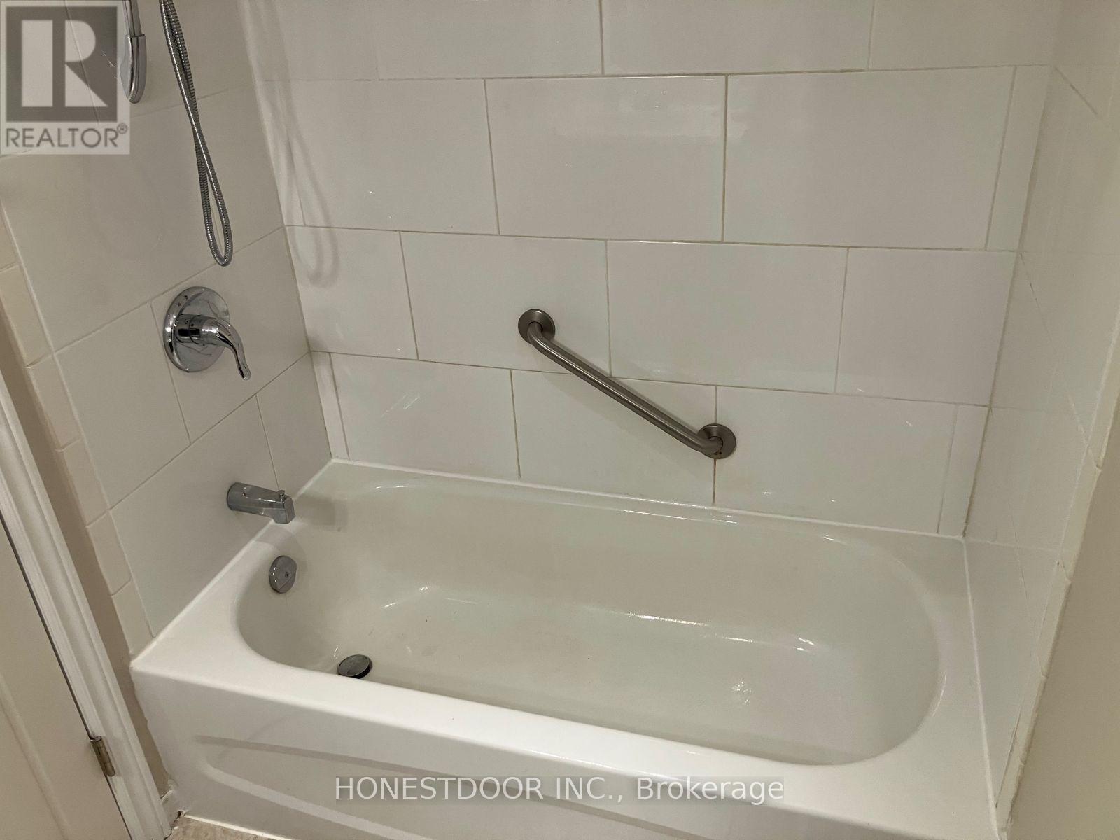 624 Mornington Avenue, London East (East G), Ontario  N5Y 3G1 - Photo 16 - X12855730