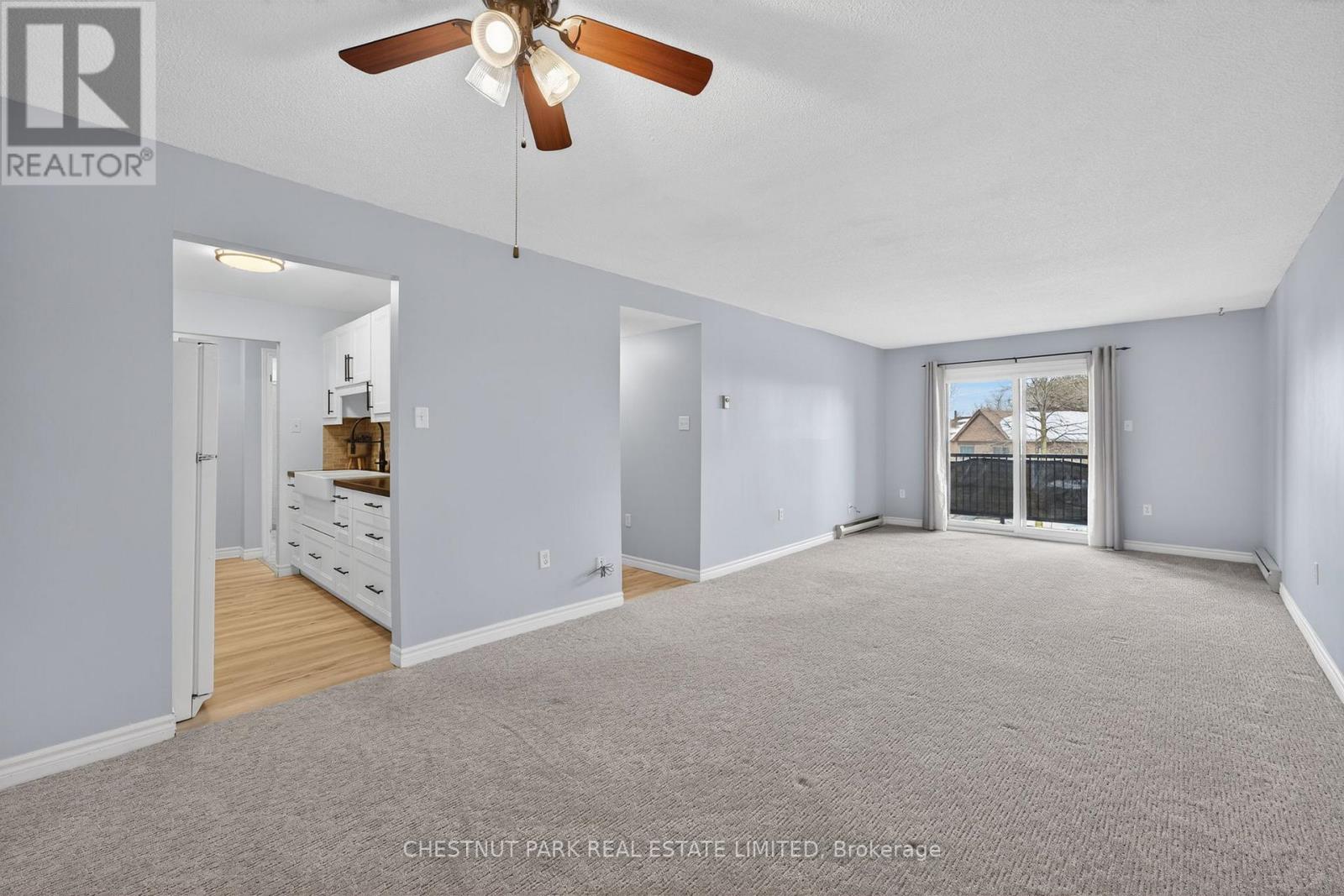 208 - 1 Quail Crescent, Barrie (Ardagh), Ontario  L4N 6W9 - Photo 11 - S12849986