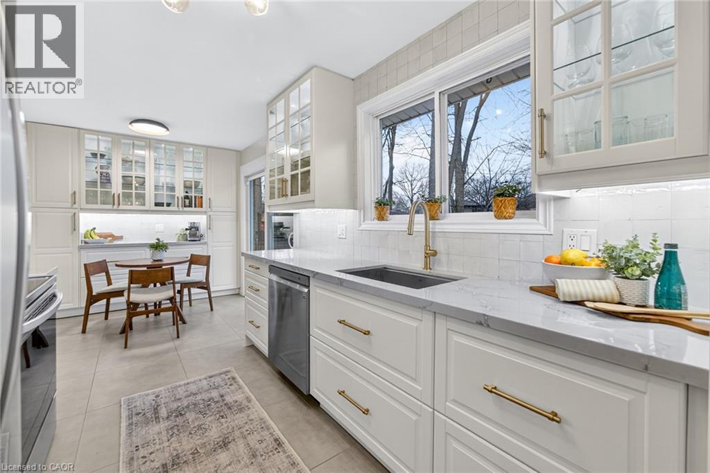 479 Pinedale Avenue, Burlington, Ontario  L7L 3W3 - Photo 13 - 40810243