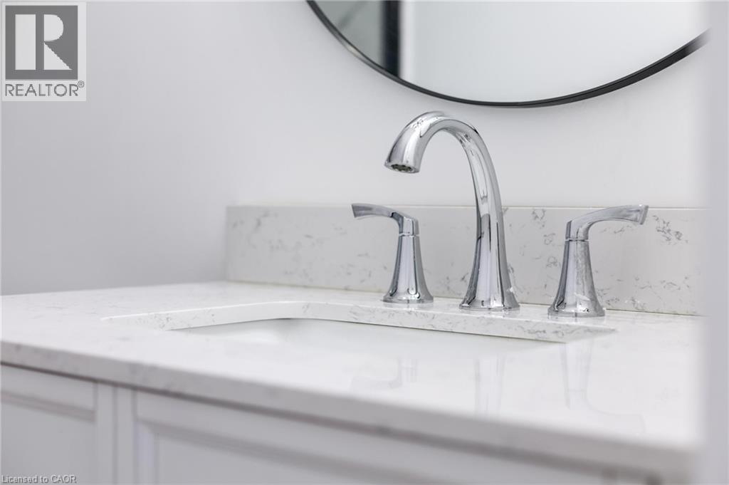 5 Ogilvie Street Unit# 404, Dundas, Ontario  L9H 2S1 - Photo 10 - 40809655