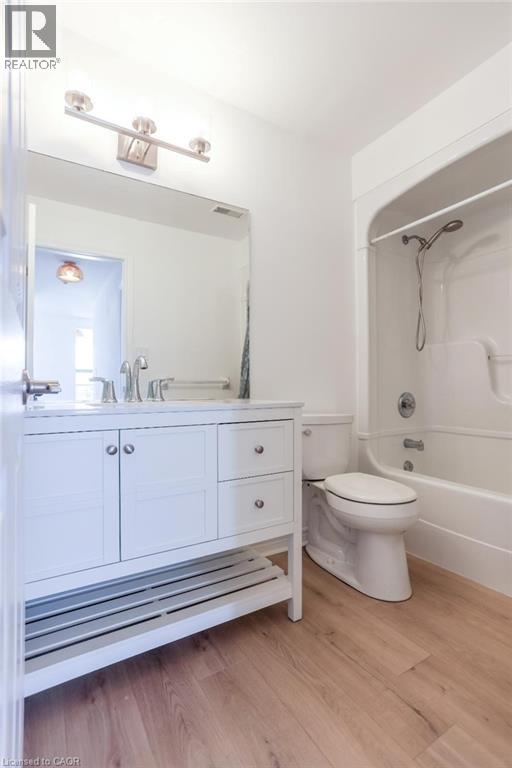 5 Ogilvie Street Unit# 404, Dundas, Ontario  L9H 2S1 - Photo 8 - 40809655