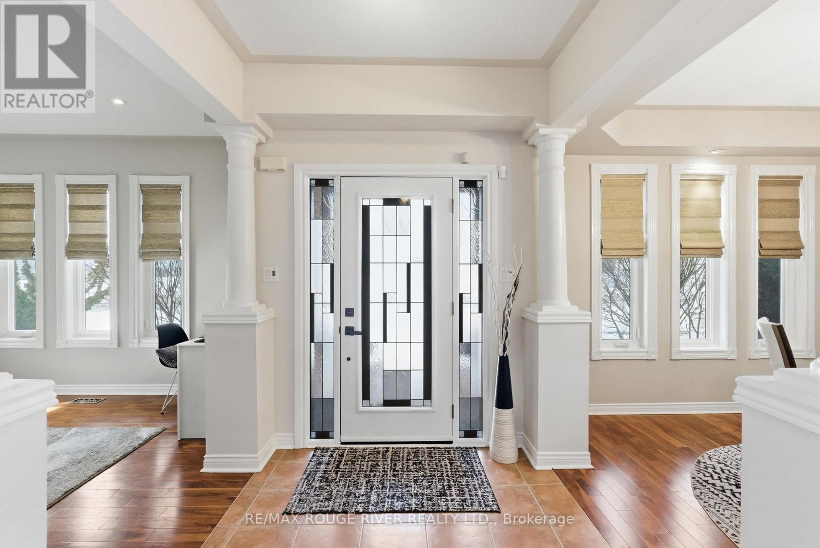 2 Hesham Drive, Whitby, Ontario  L1M 2J9 - Photo 3 - E12855840