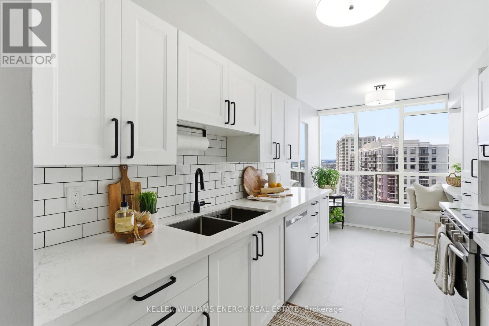 1008 - 1890 Valley Farm Road, Pickering, Ontario  L1V 6B4 - Photo 4 - E12855906